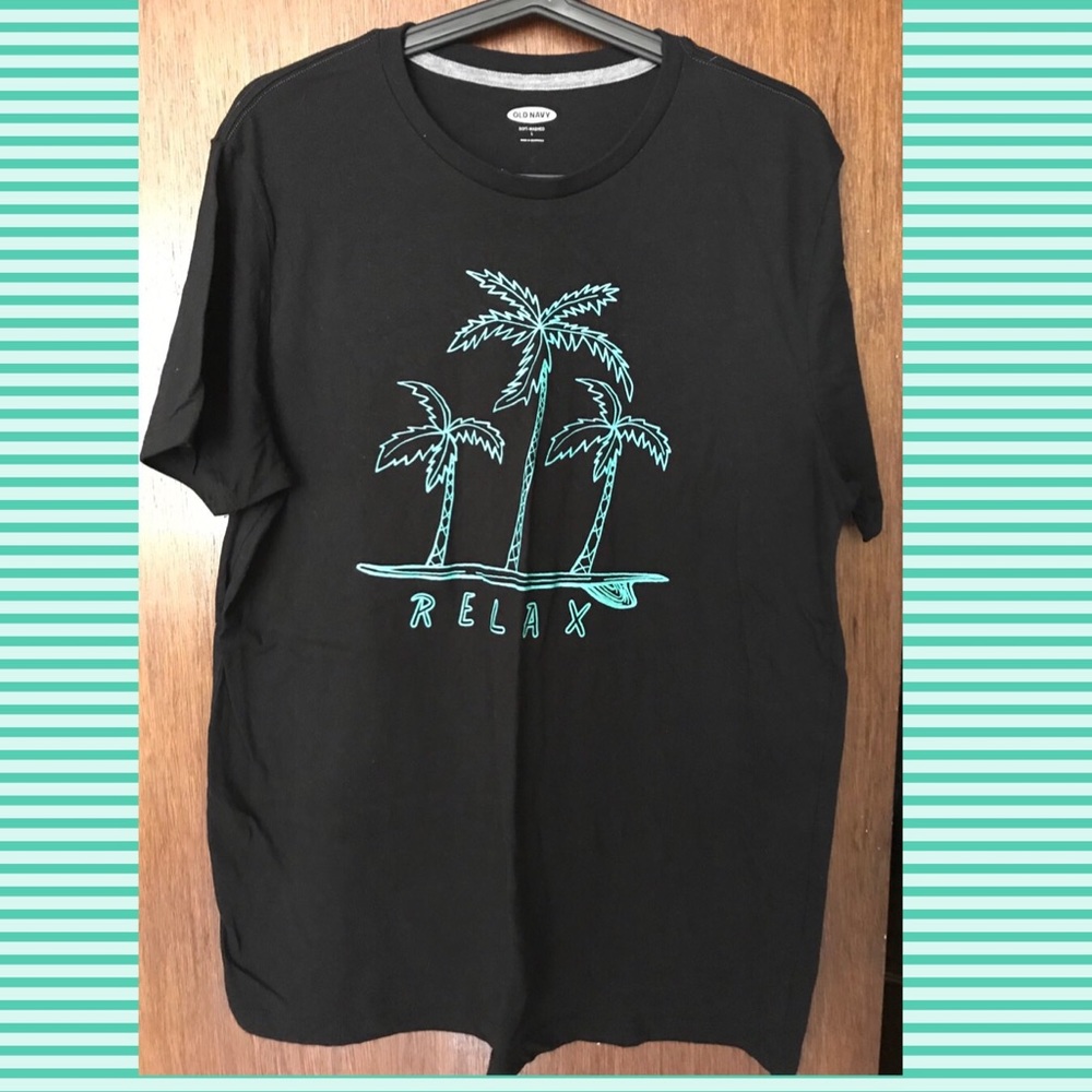 🔥SOLD🔥Men’s black old navy T-shirt size L